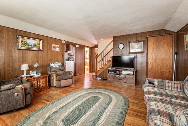 42 Wheeler Drive, Enfield, CT 06082