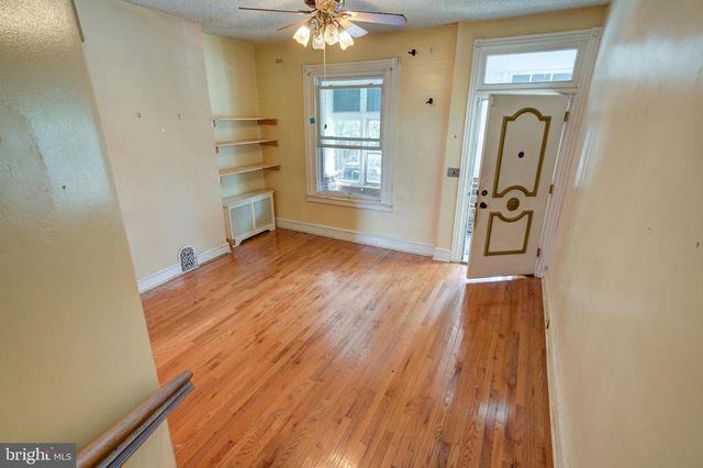 231 E SYDNEY ST, Philadelphia, PA 19119
