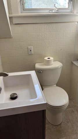 812 S Lake Park Avenue, Hobart, IN 46342