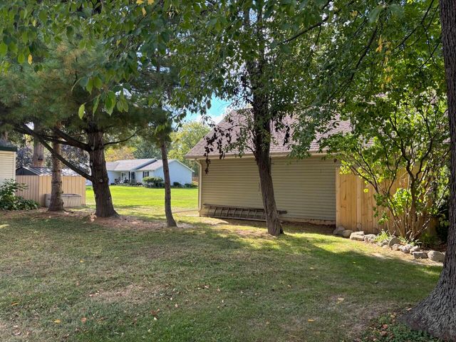 812 S Lake Park Avenue, Hobart, IN 46342