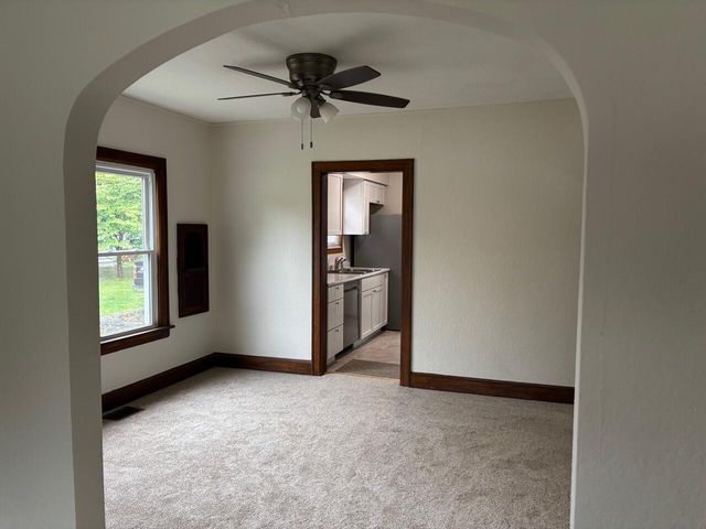 812 S Lake Park Avenue, Hobart, IN 46342