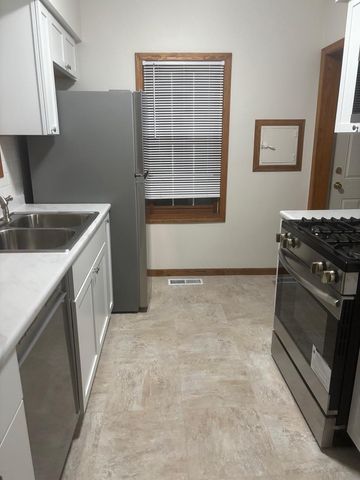 812 S Lake Park Avenue, Hobart, IN 46342