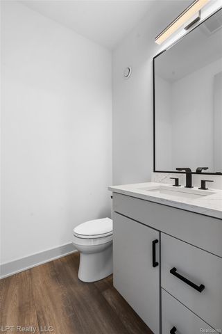 525 Walnut Street, Brighton, MI 48116