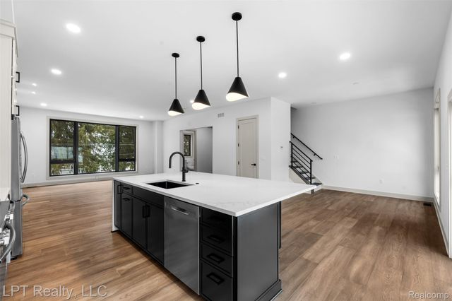 525 Walnut Street, Brighton, MI 48116