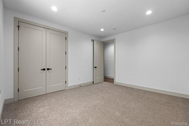 525 Walnut Street, Brighton, MI 48116