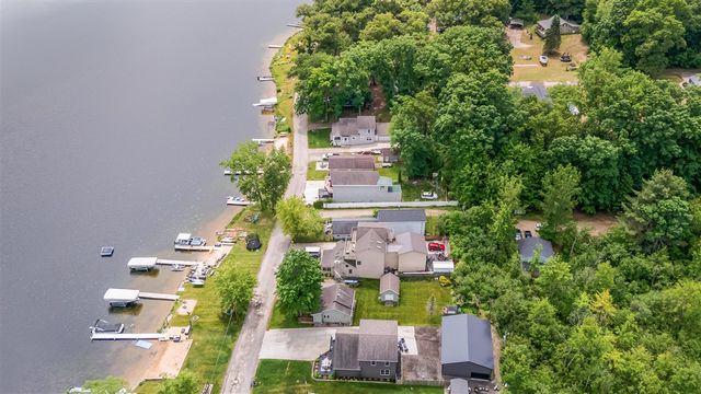 4707 N White, Pierson, MI 49339