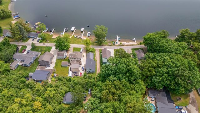 4707 N White, Pierson, MI 49339