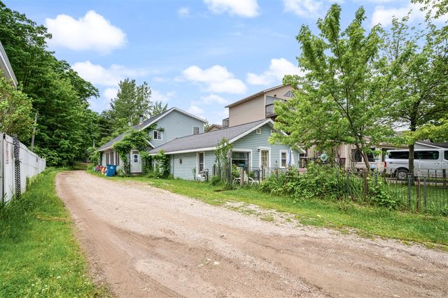 4707 N White, Pierson, MI 49339