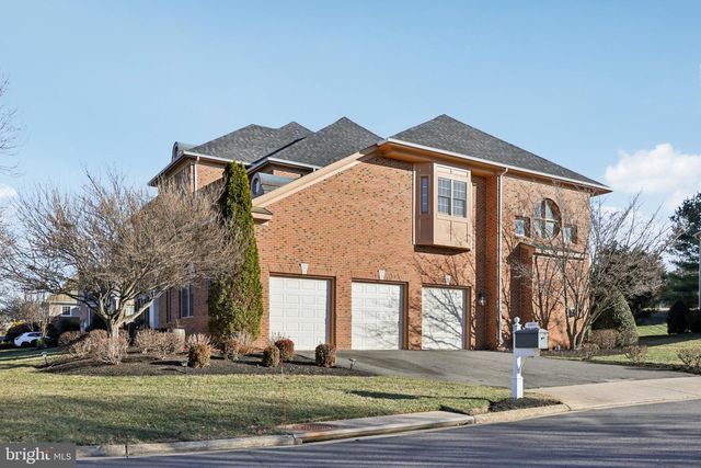 8301 HANCOCK CT, Gainesville, VA 20155