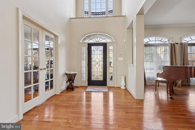 8301 HANCOCK CT, Gainesville, VA 20155