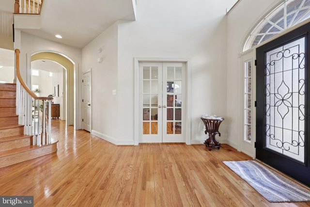 8301 HANCOCK CT, Gainesville, VA 20155