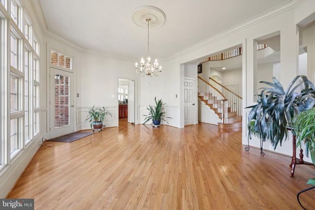 8301 HANCOCK CT, Gainesville, VA 20155