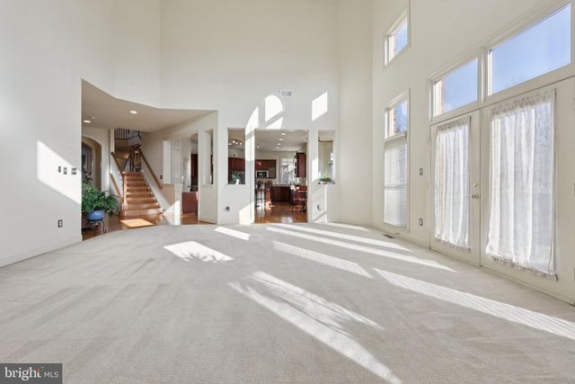 8301 HANCOCK CT, Gainesville, VA 20155