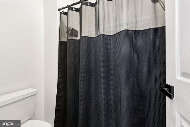 8301 HANCOCK CT, Gainesville, VA 20155