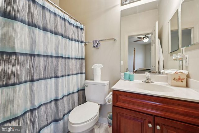 8301 HANCOCK CT, Gainesville, VA 20155