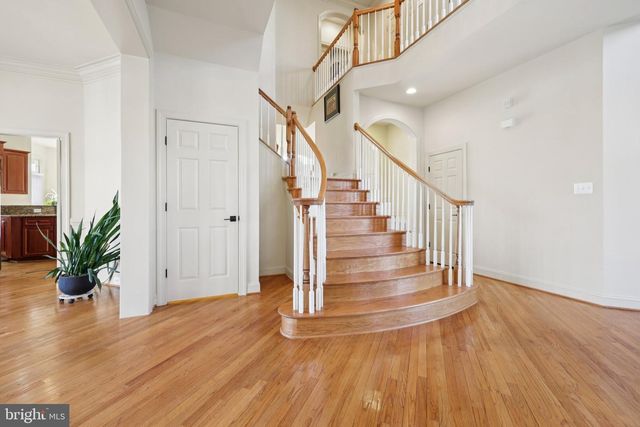 8301 HANCOCK CT, Gainesville, VA 20155