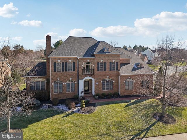 8301 HANCOCK CT, Gainesville, VA 20155