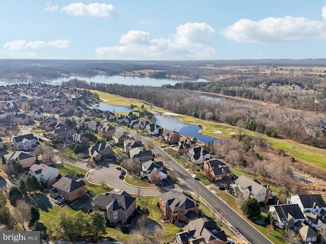 8301 HANCOCK CT, Gainesville, VA 20155