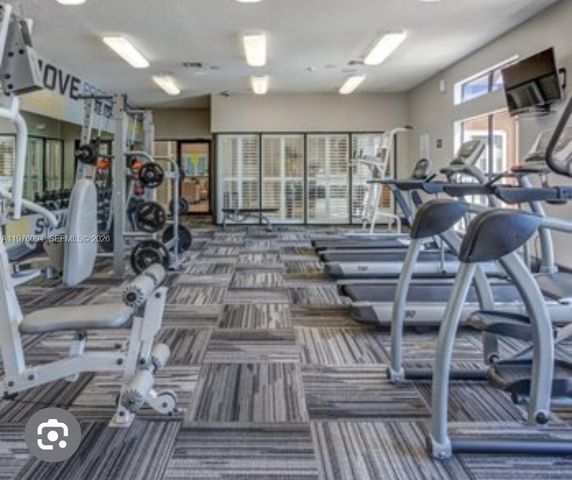 15640 SW 106th Ln 903, Miami, FL 33196