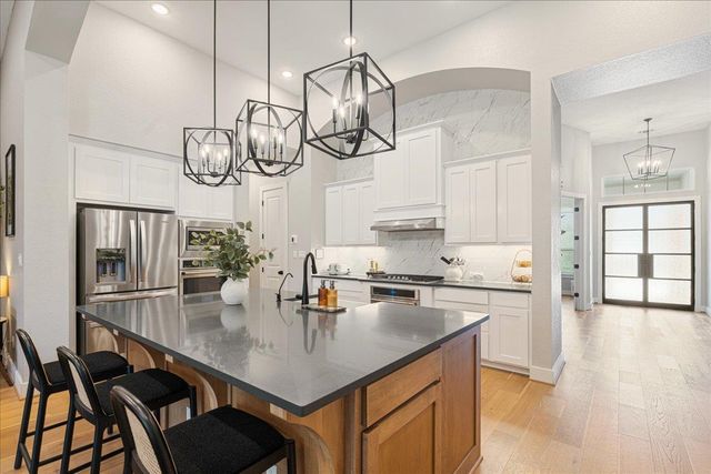 120 Shady Spring TRL, Georgetown, TX 78628
