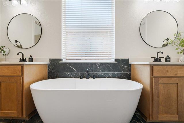 120 Shady Spring TRL, Georgetown, TX 78628