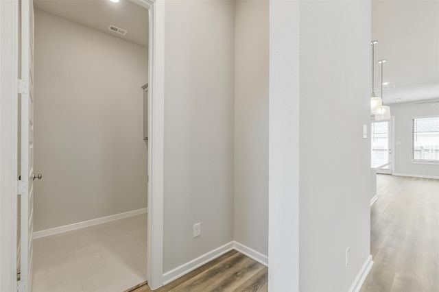 360 Summer Place Drive, Montgomery, TX 77356