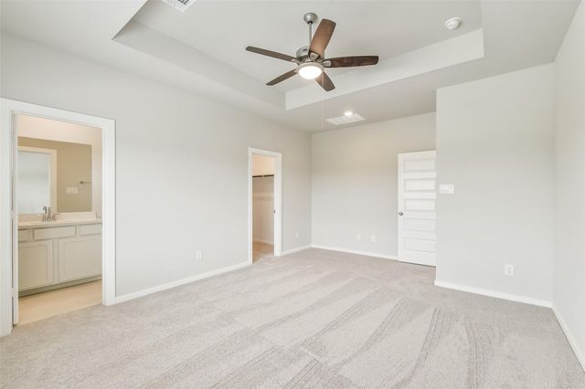 360 Summer Place Drive, Montgomery, TX 77356