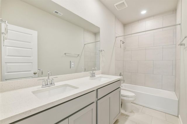 360 Summer Place Drive, Montgomery, TX 77356