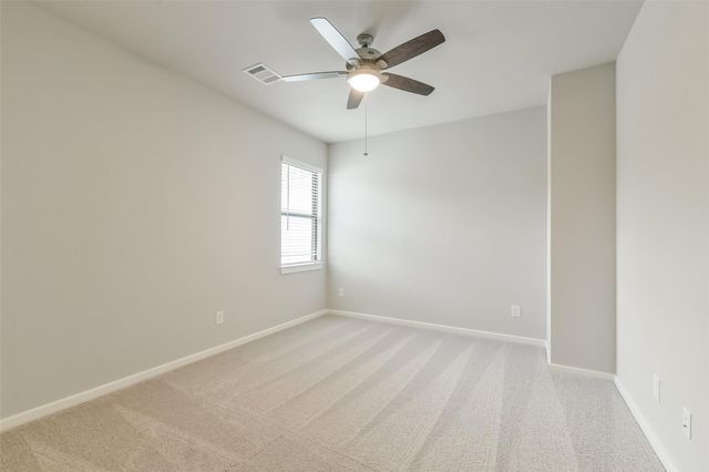360 Summer Place Drive, Montgomery, TX 77356
