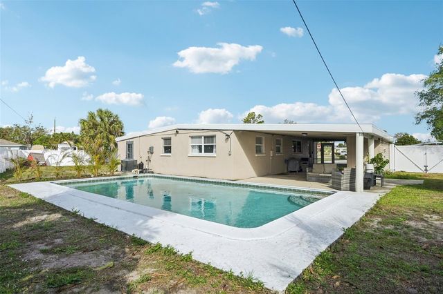 2416 EMORY AVENUE, Bradenton, FL 34207