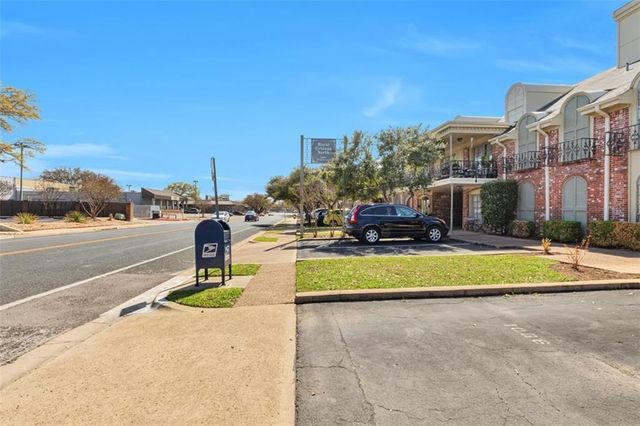 7920 Rockwood LN 115, Austin, TX 78757