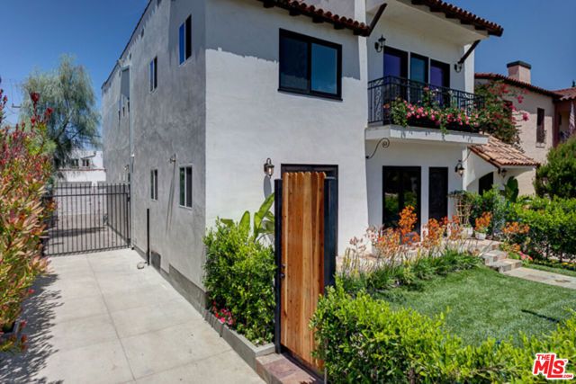 831 S CURSON Avenue, Los Angeles, CA 90036