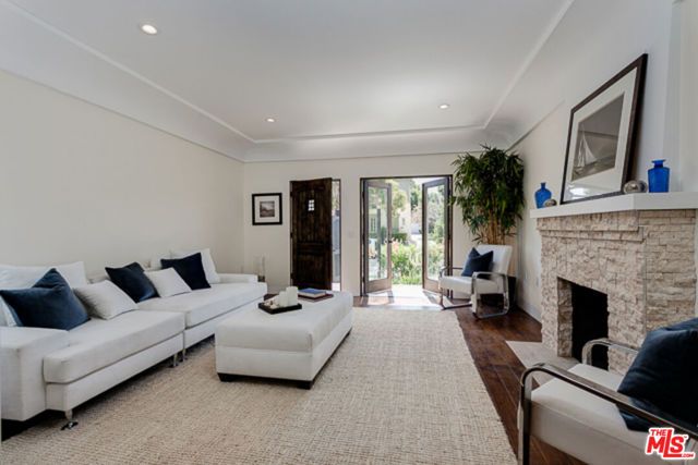 831 S CURSON Avenue, Los Angeles, CA 90036