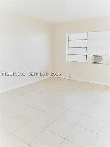 417 NW 2nd Ave 12, Hallandale Beach, FL 33009