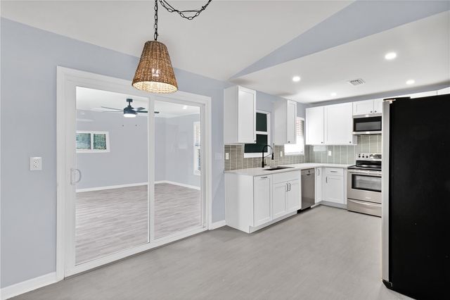 669 Vocelle Avenue, Sebastian, FL 32958