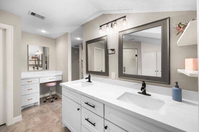 3355 Clayhead Road, Richmond, TX 77406