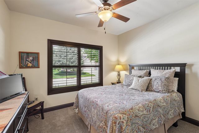 1515 SE Greenbriar Circle, Waukee, IA 50263