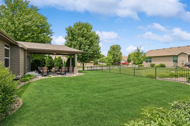 1515 SE Greenbriar Circle, Waukee, IA 50263