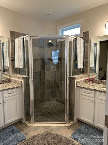 12417 Old Iron Lane, Charlotte, NC 28215