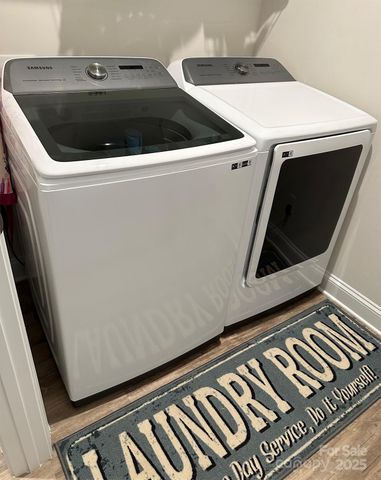 12417 Old Iron Lane, Charlotte, NC 28215