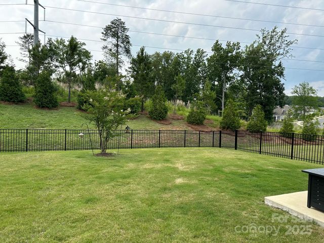 12417 Old Iron Lane, Charlotte, NC 28215