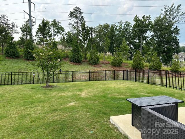 12417 Old Iron Lane, Charlotte, NC 28215