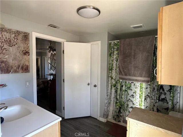 8625 C Avenue, Hesperia, CA 92345