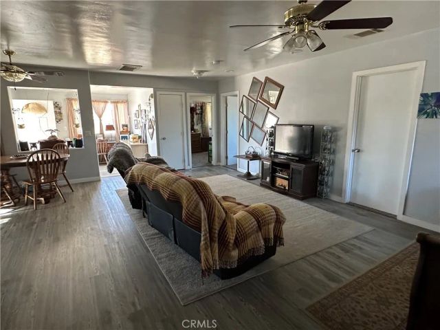 8625 C Avenue, Hesperia, CA 92345