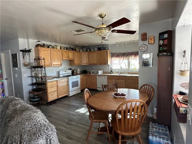 8625 C Avenue, Hesperia, CA 92345