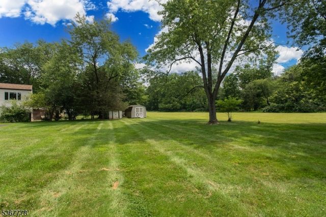 10 Nottingham Way, Hillsborough Twp., NJ 08844