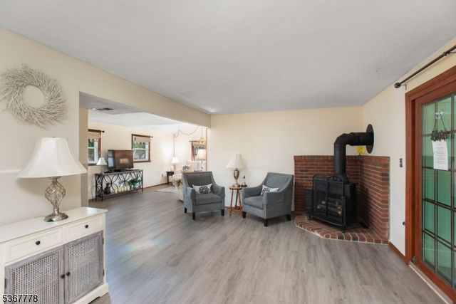 10 Nottingham Way, Hillsborough Twp., NJ 08844