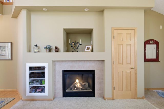 9836 Belmont Lane, Eden Prairie, MN 55347