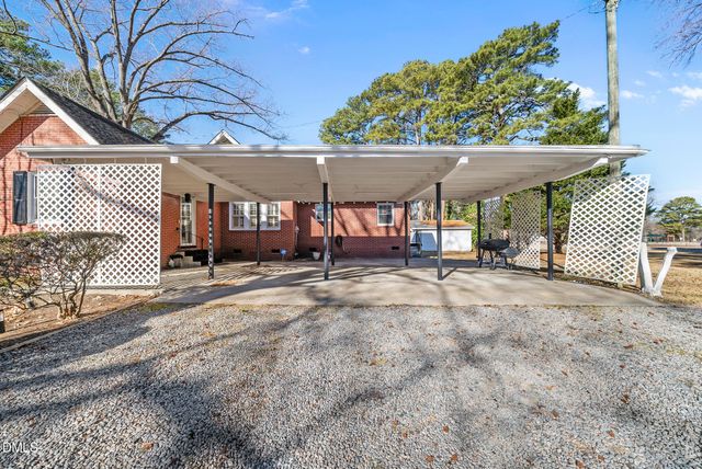 1522 W Thomas Street W, Rocky Mount, NC 27804