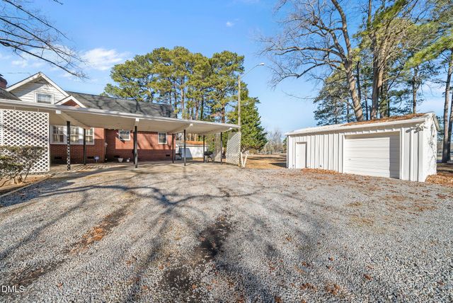 1522 W Thomas Street W, Rocky Mount, NC 27804